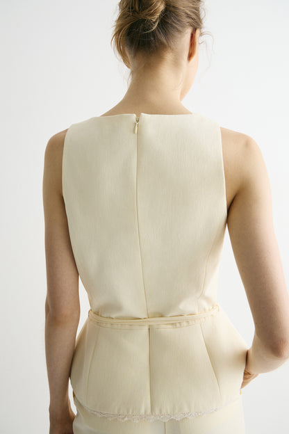 LIGHT YELLOW