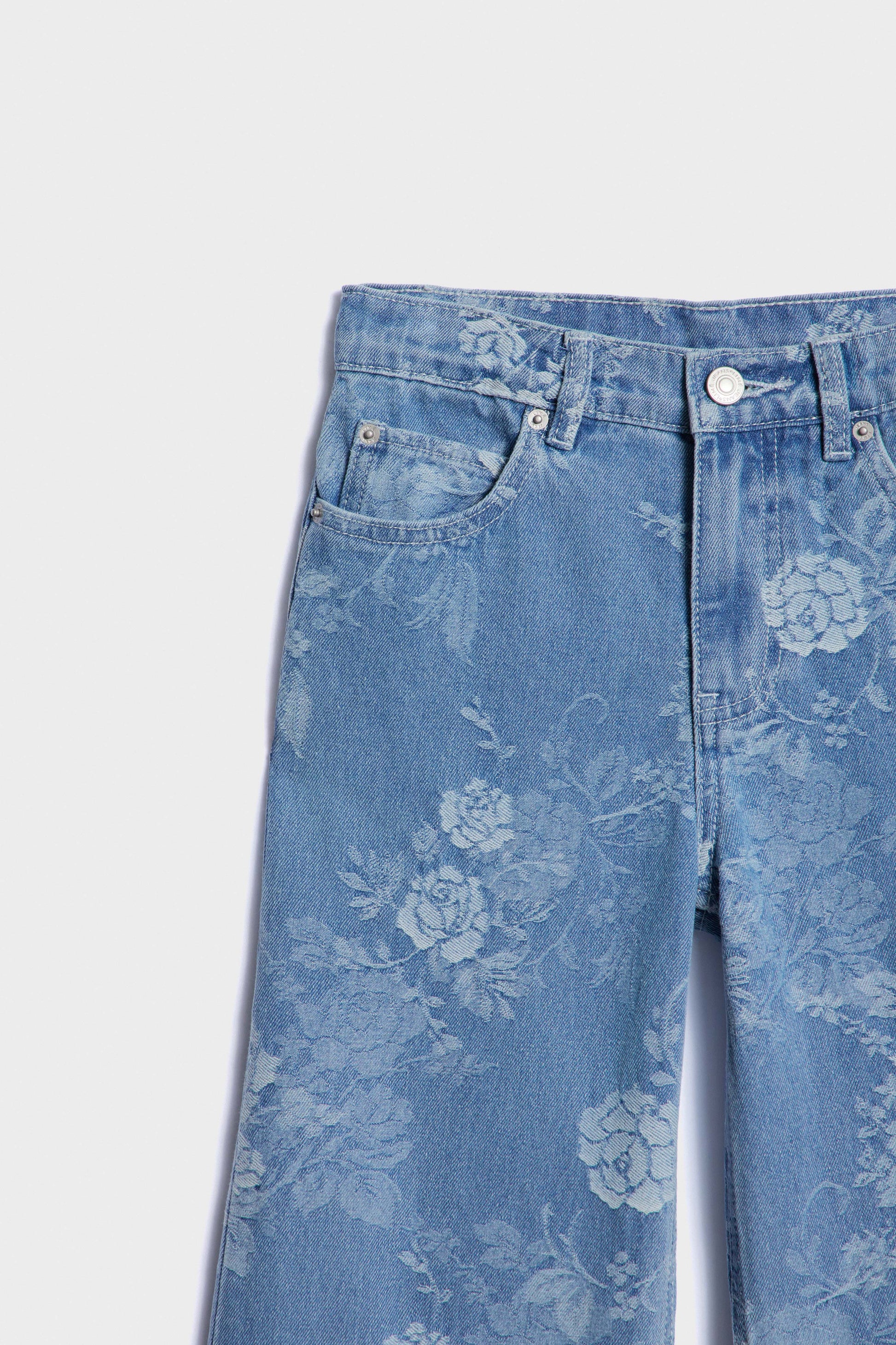 TRUE BLUE