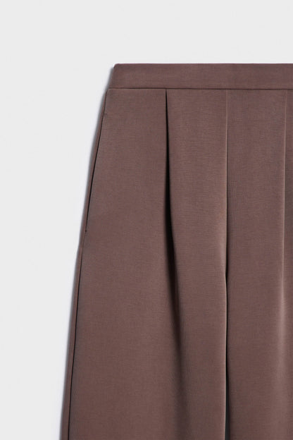 DARK BEIGE