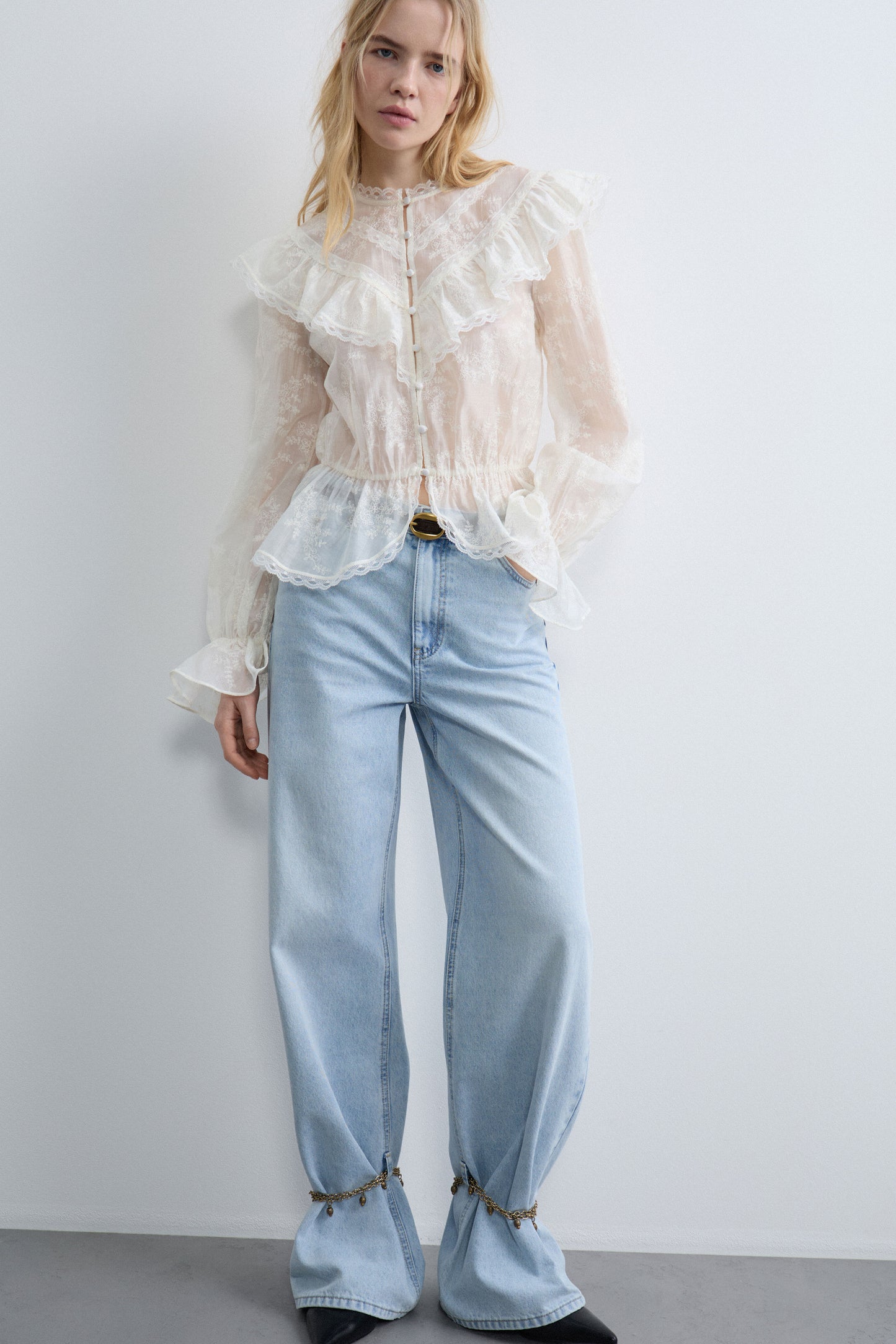 LIGHT BLUE