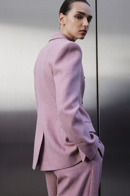 DUSTY ROSE