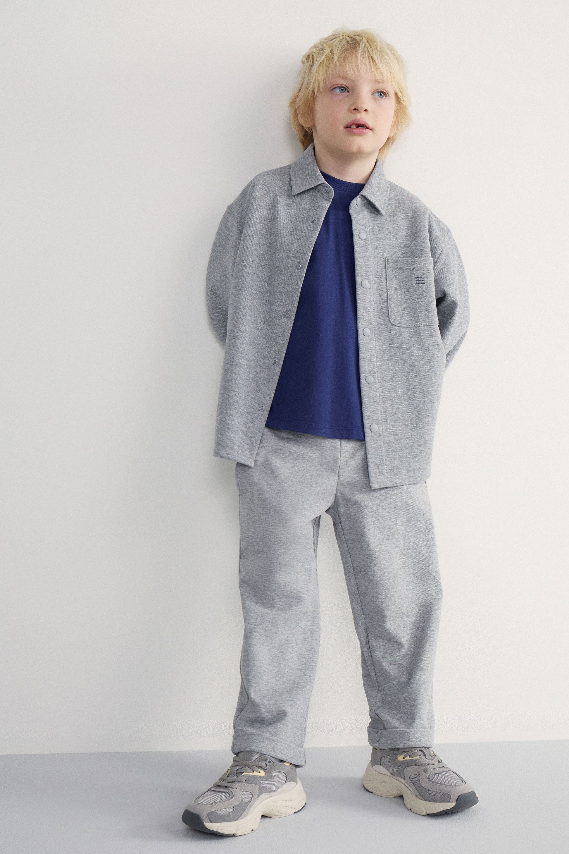 GREY MELANGE