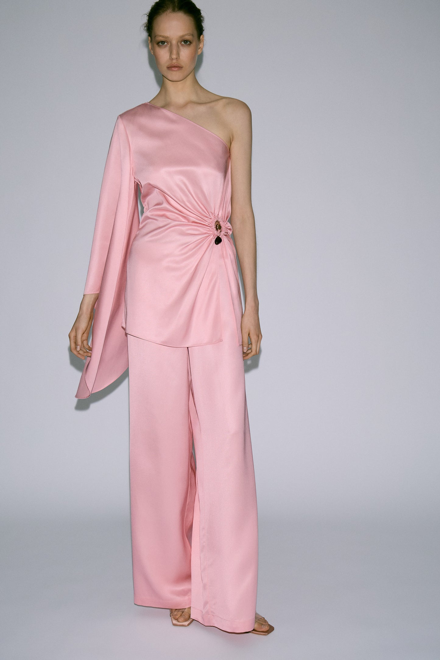 DUSTY ROSE