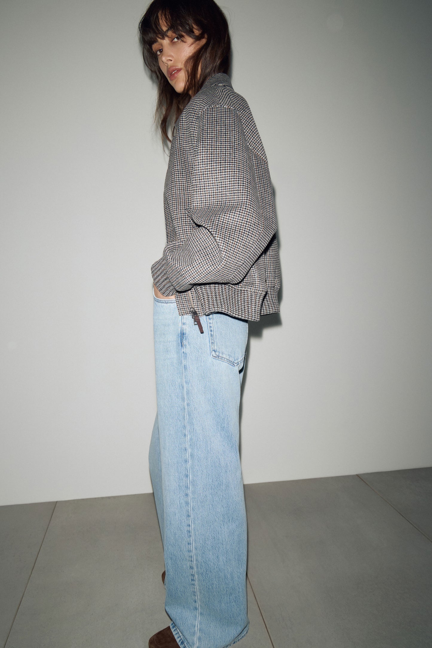 VINTAGE BLUE