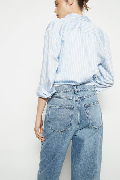 VINTAGE BLUE