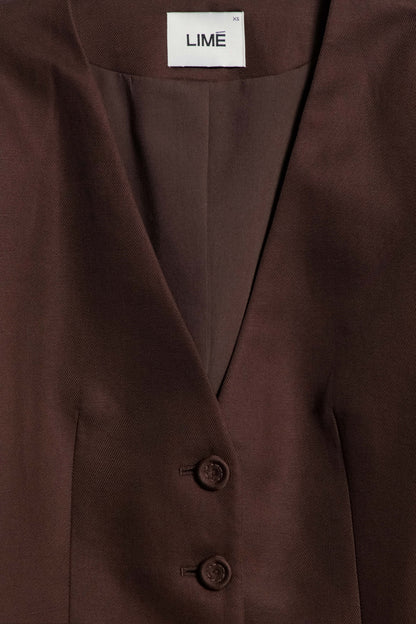 DARK BROWN