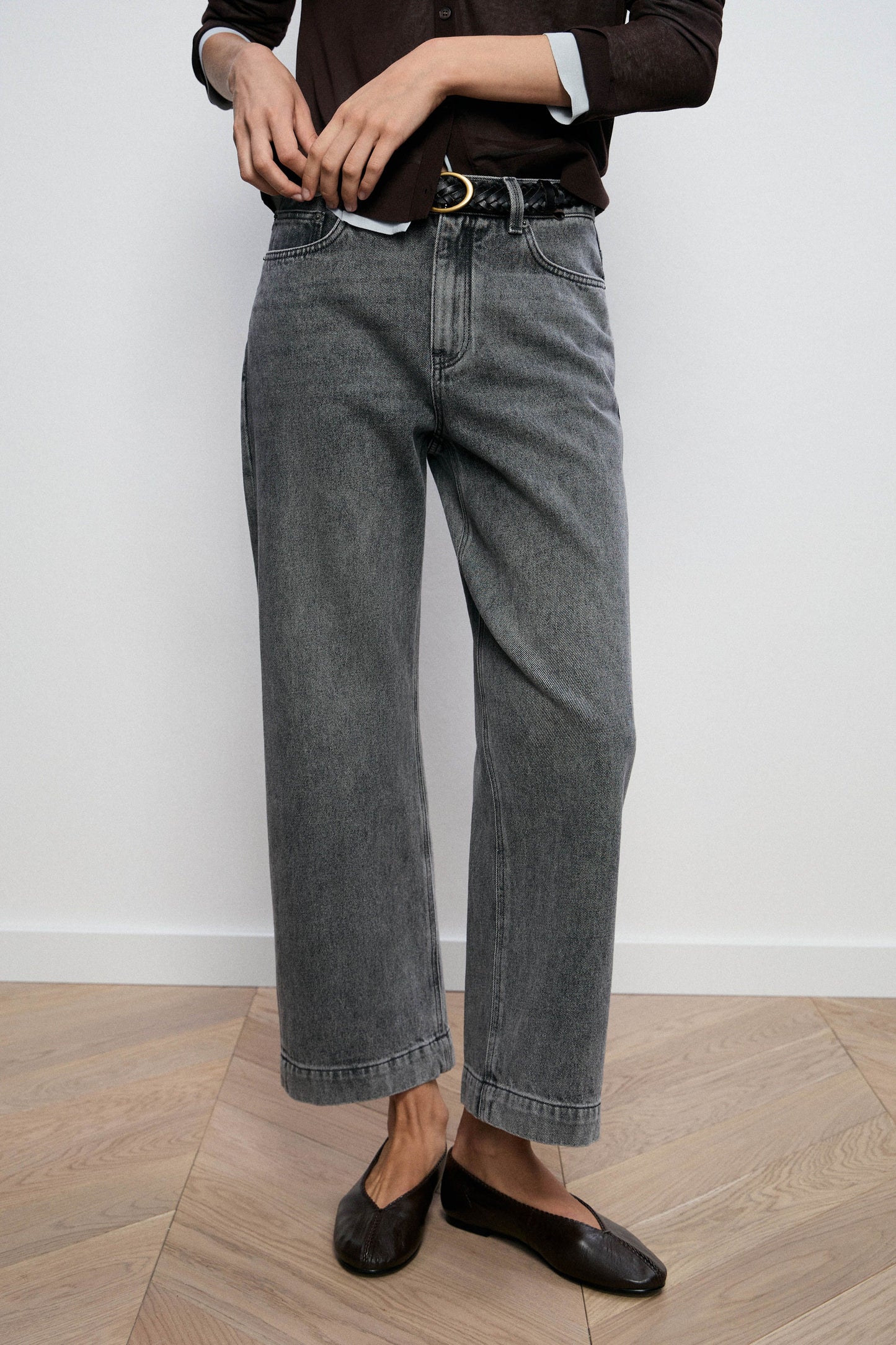 ARCTIC GREY