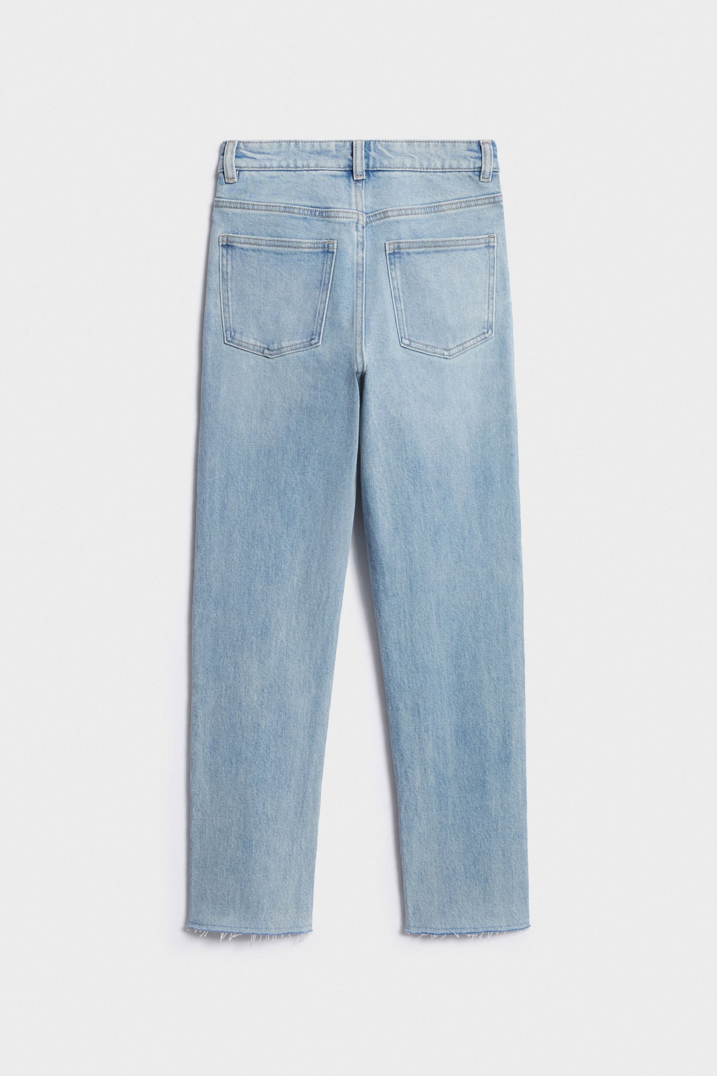 ANTIQUE BLUE