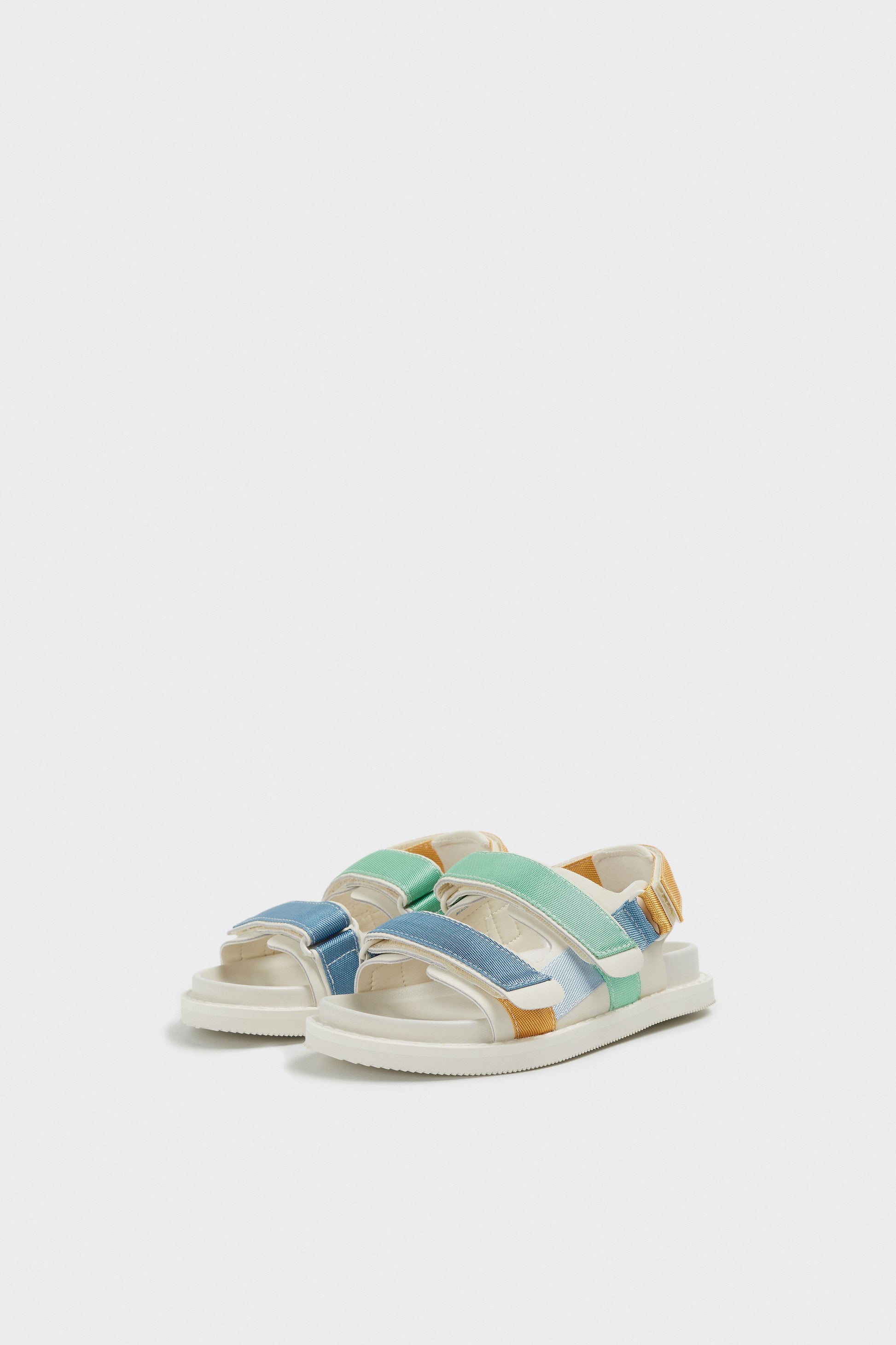 MULTICOLOR