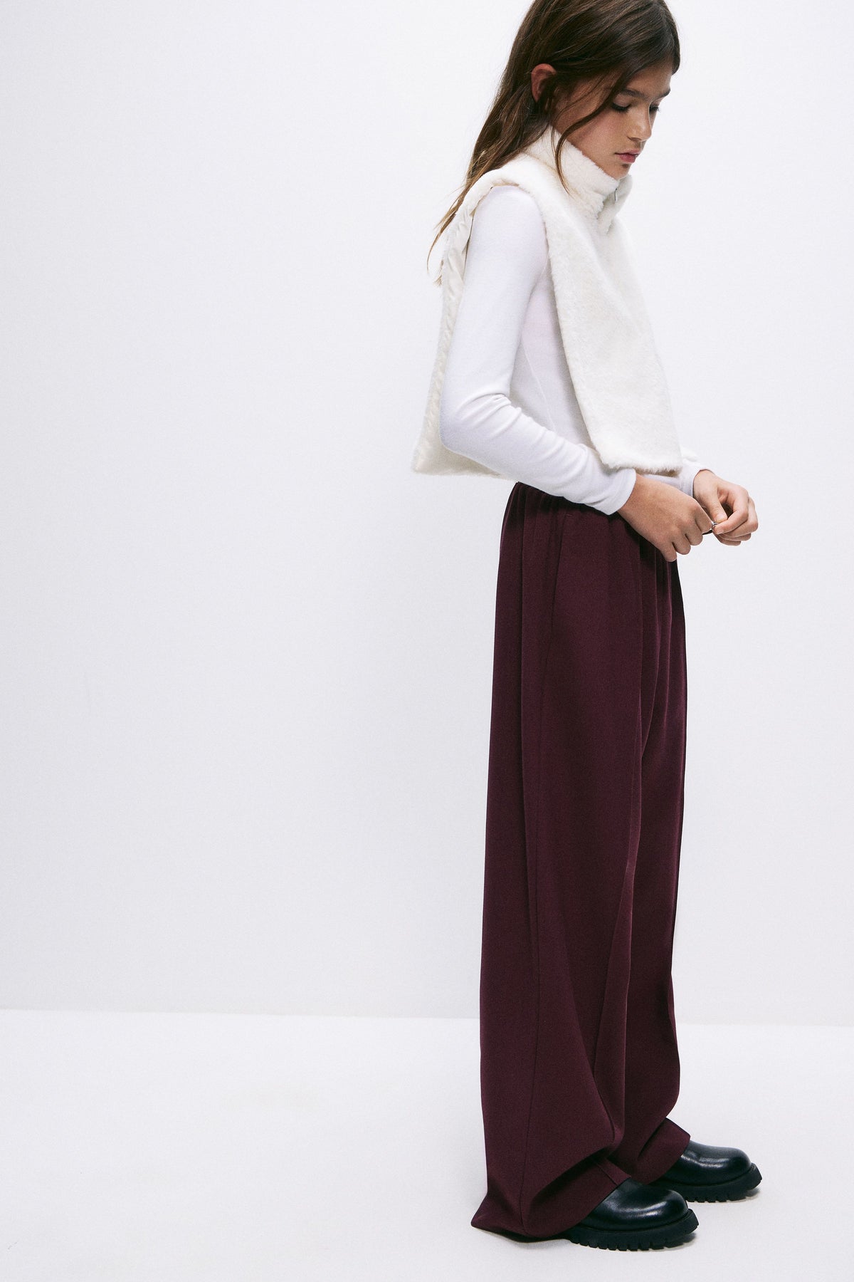 DARK RED