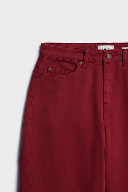 DARK RED