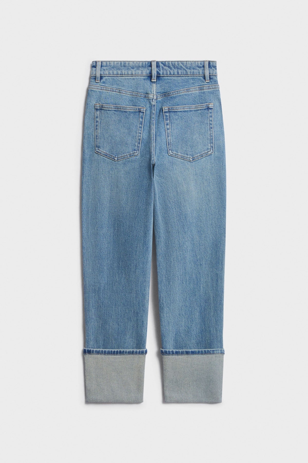 VINTAGE BLUE