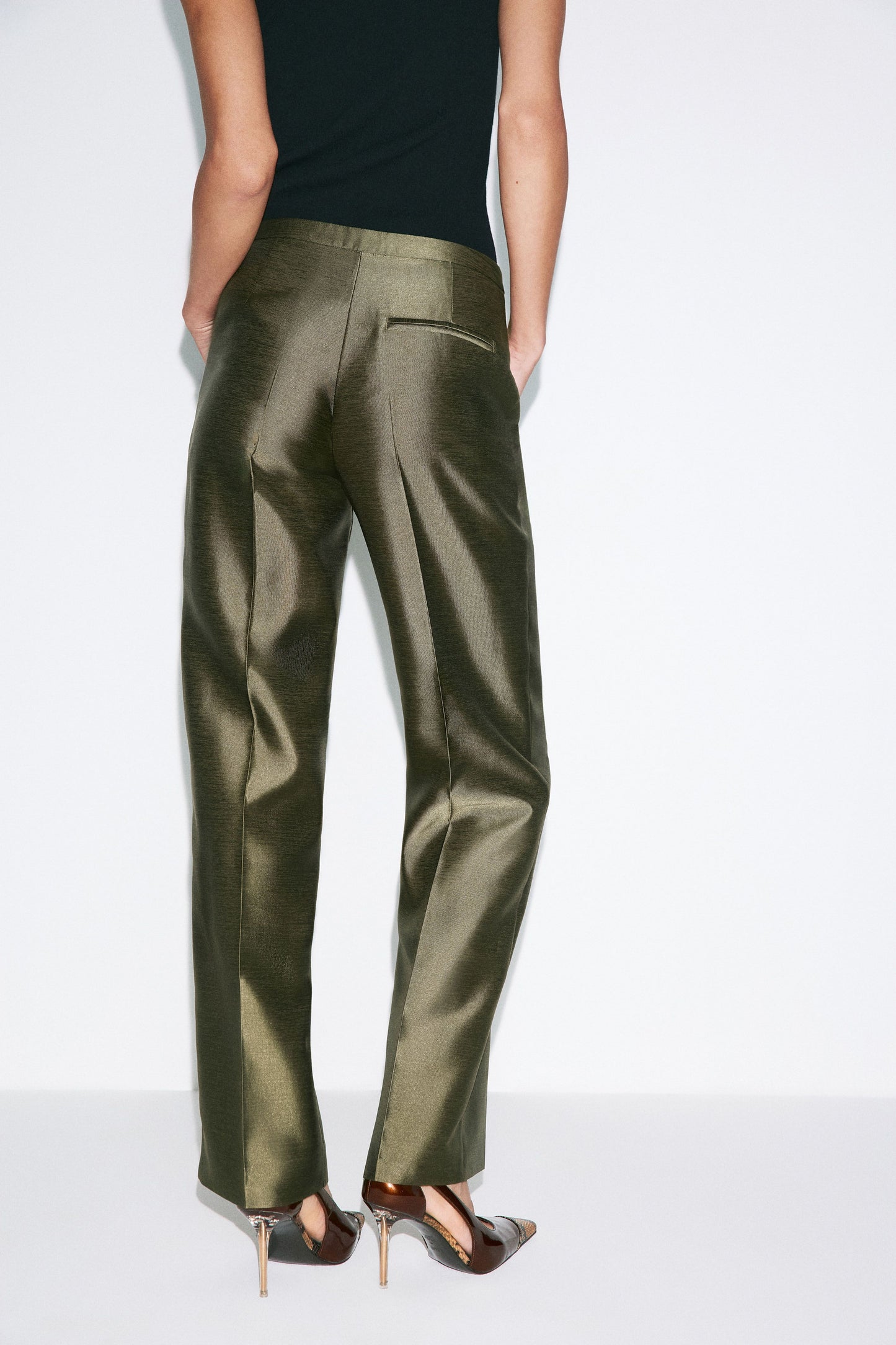 DARK KHAKI