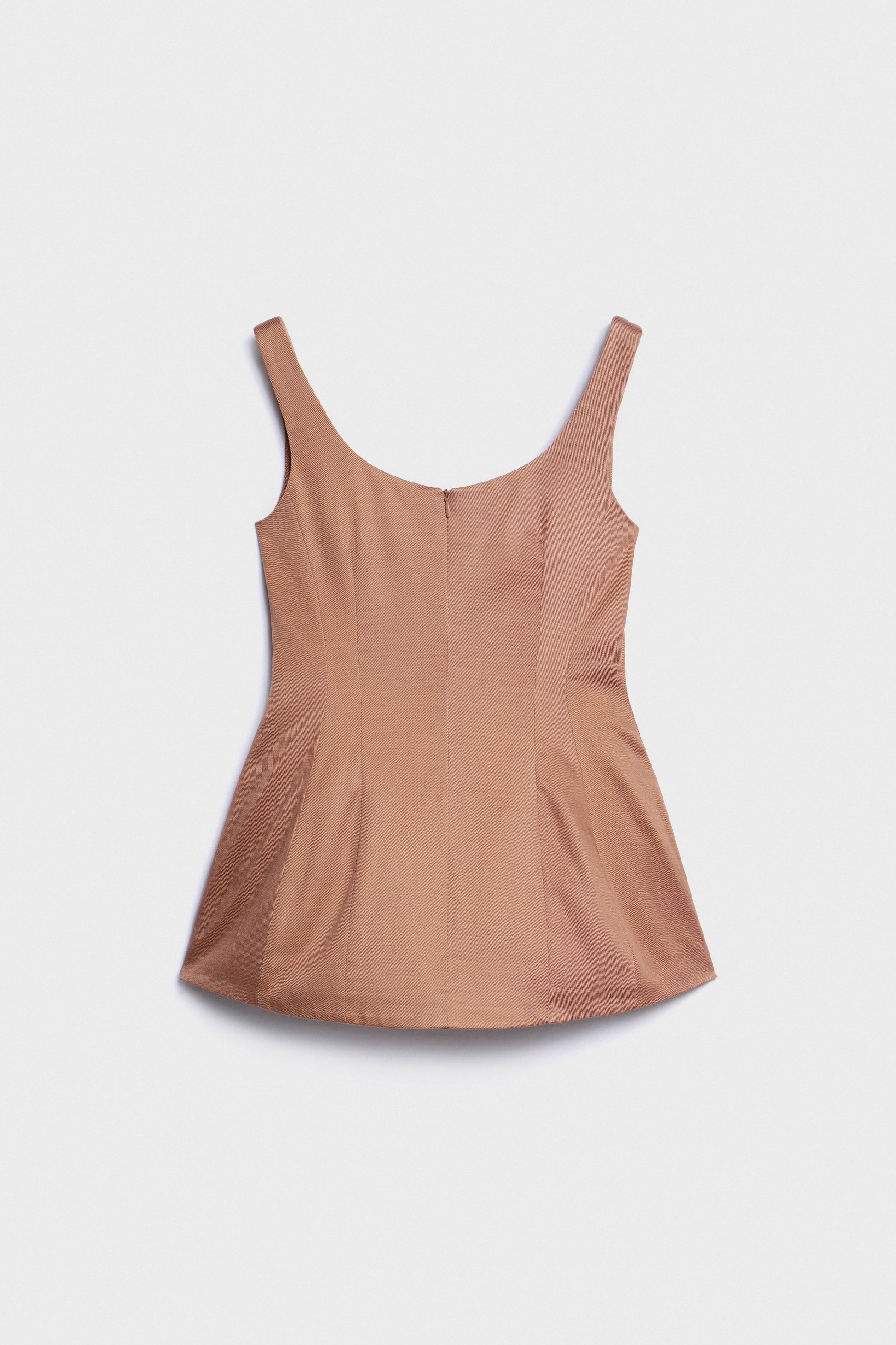 DARK BEIGE