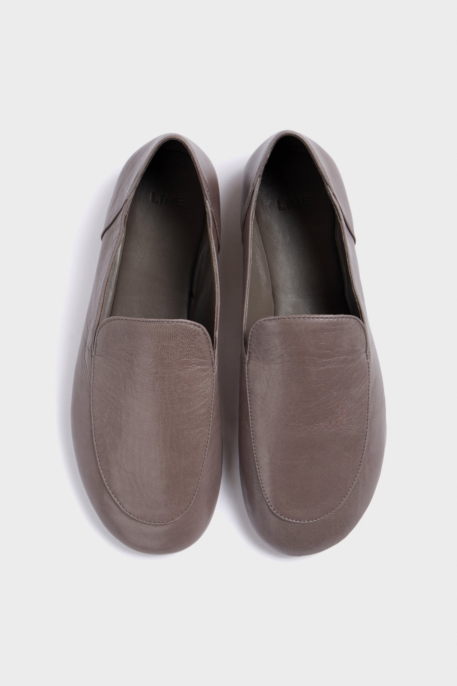 GRAY BROWN