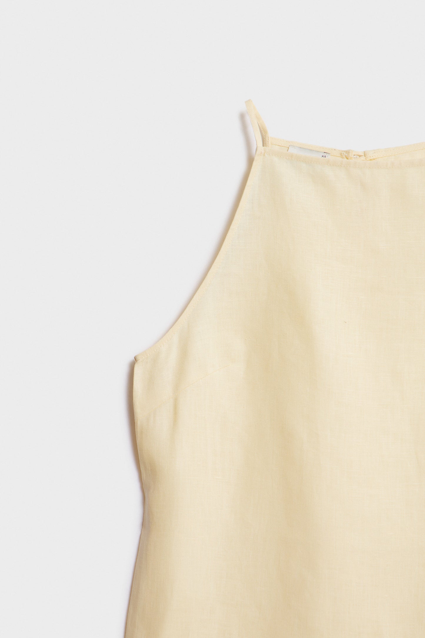 LIGHT YELLOW