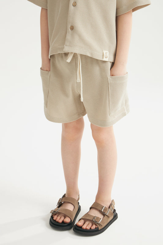 DARK BEIGE
