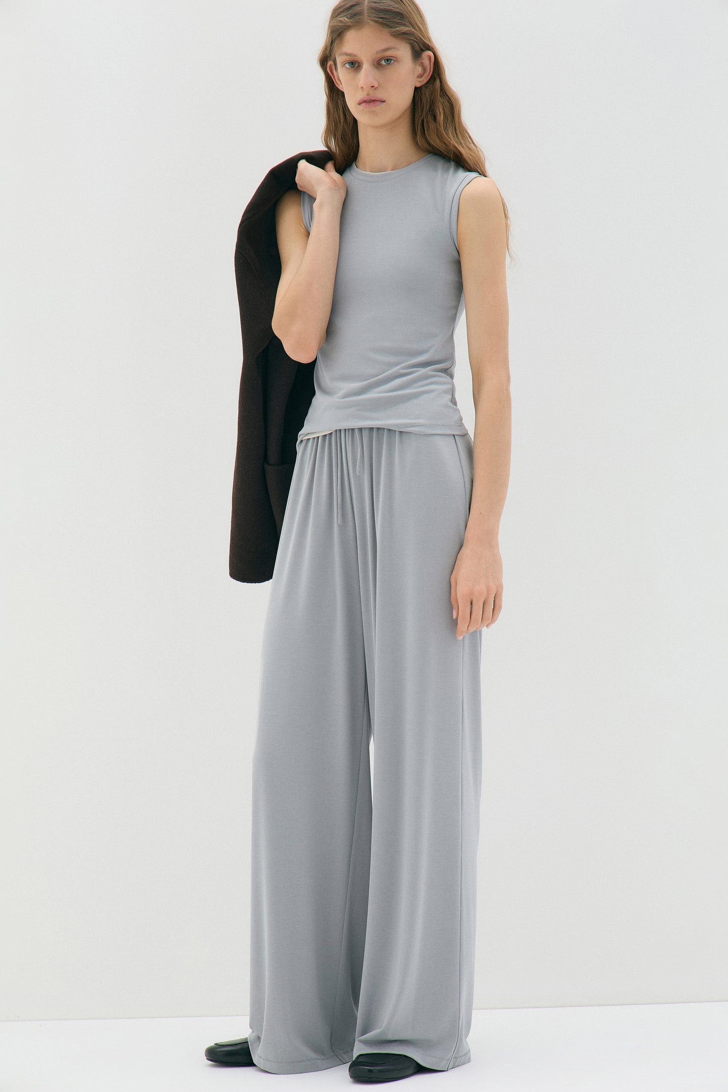 GREY BLUE