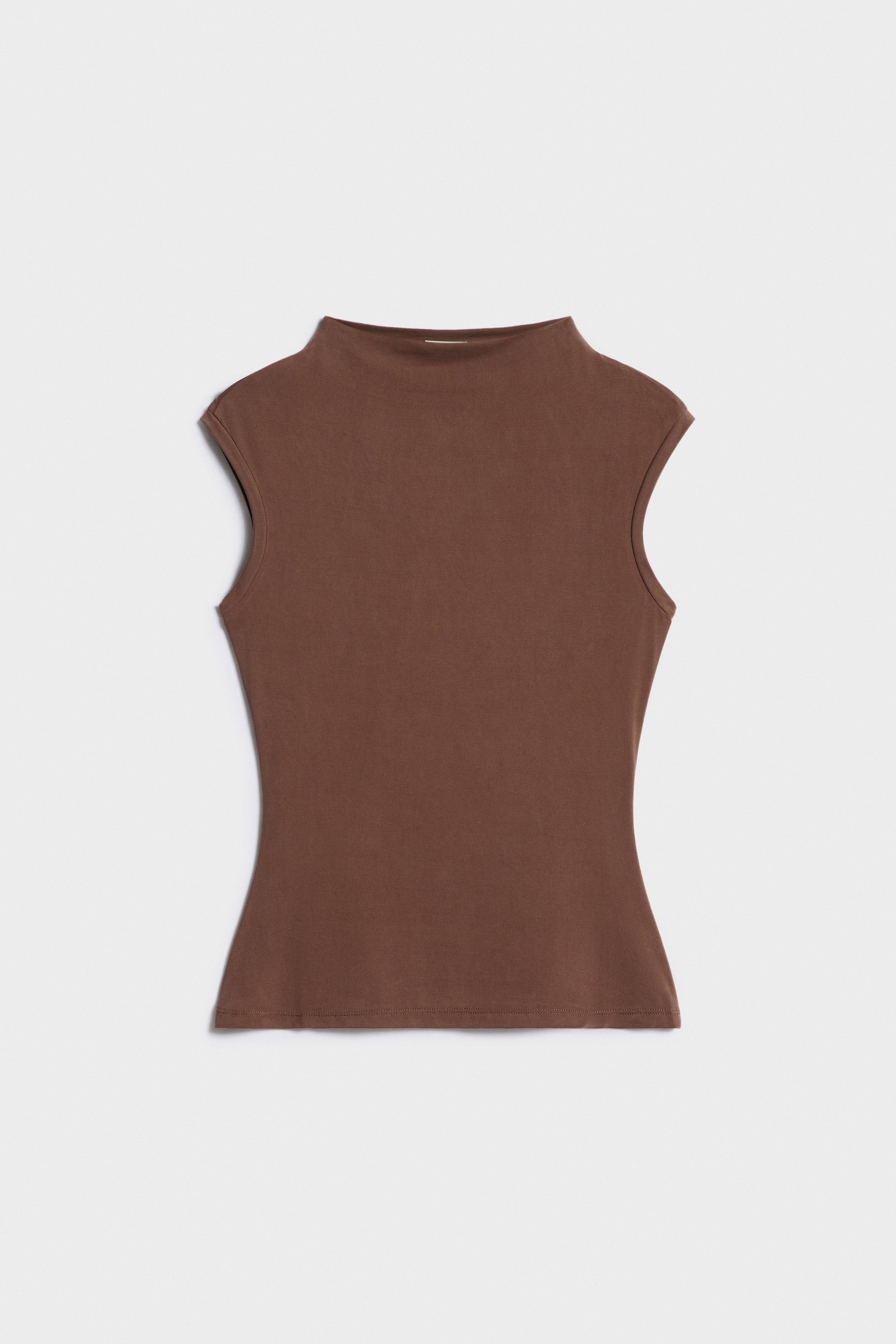 DARK BEIGE