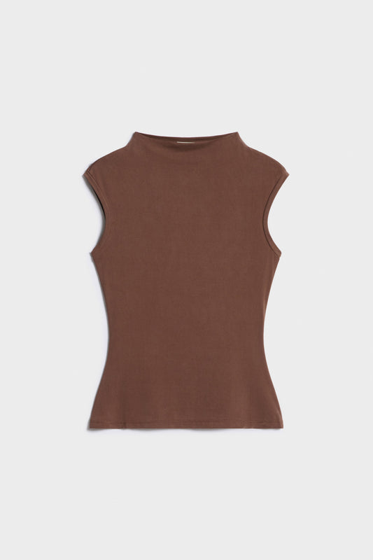 DARK BEIGE