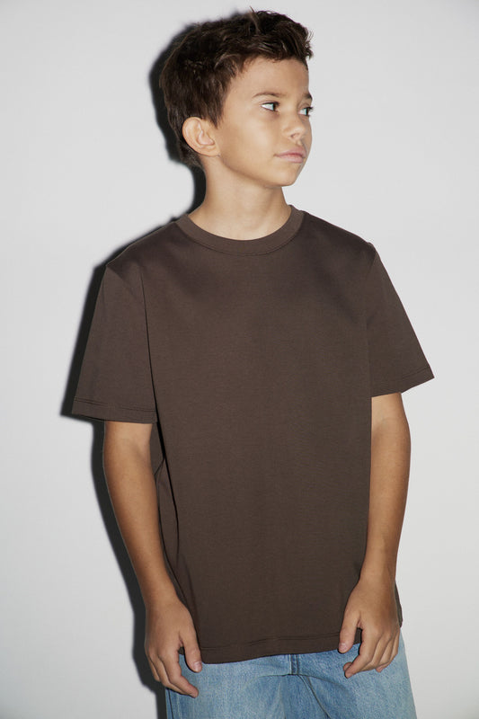DARK BROWN