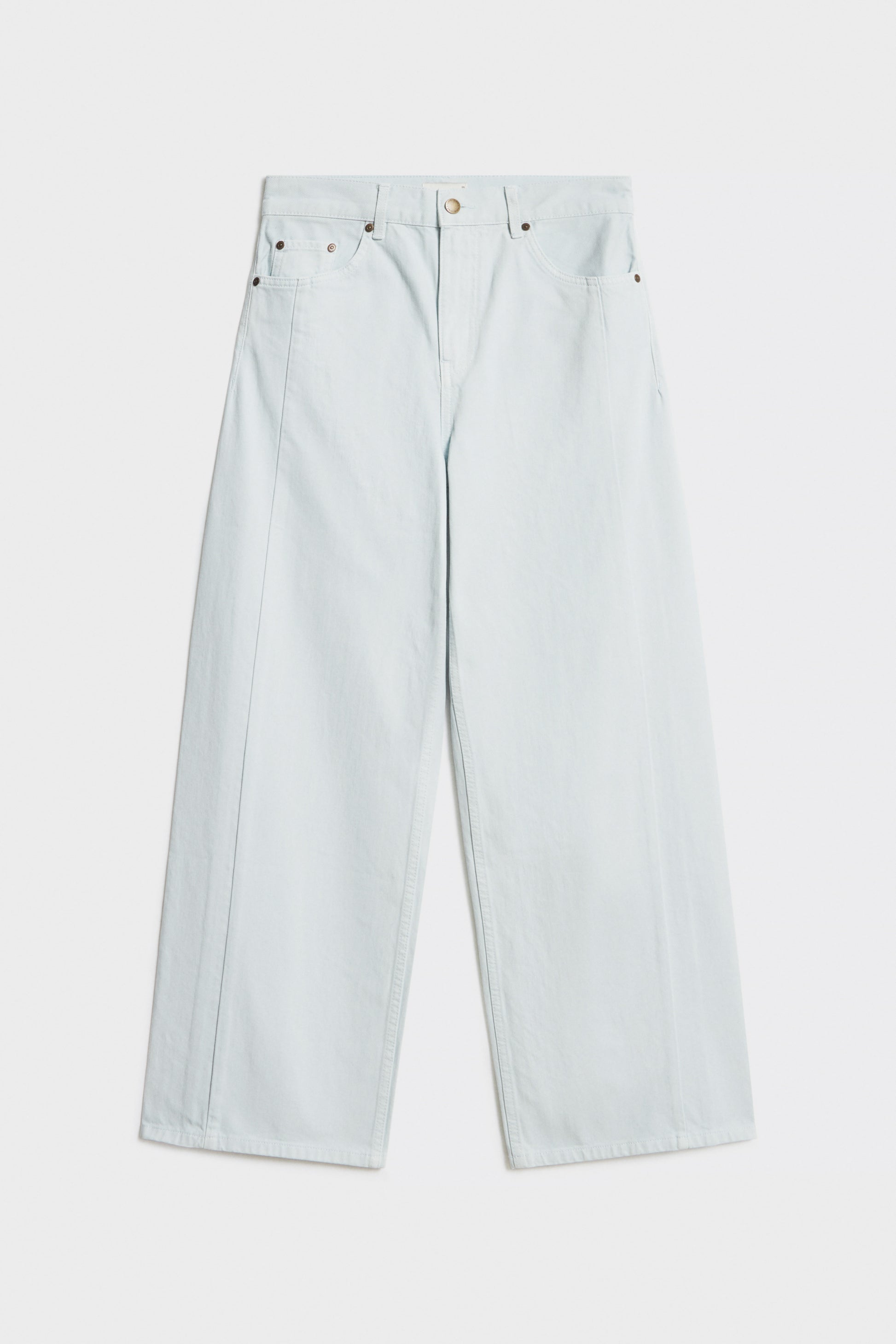 PALE BLUE