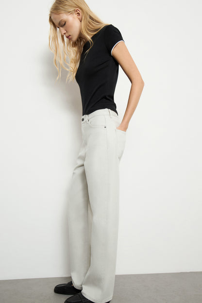 LIGHT GREY