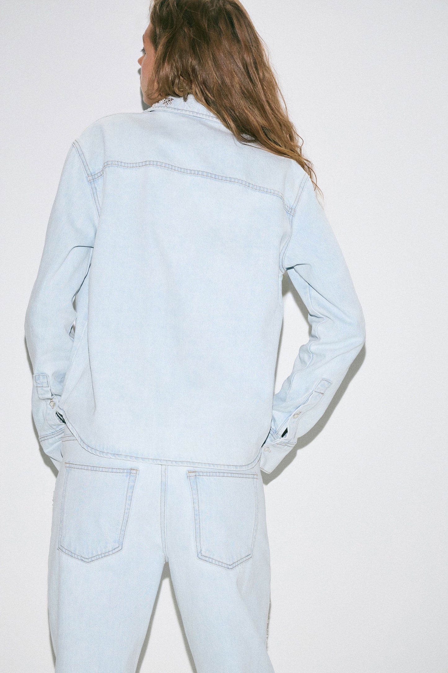 LIGHT BLUE
