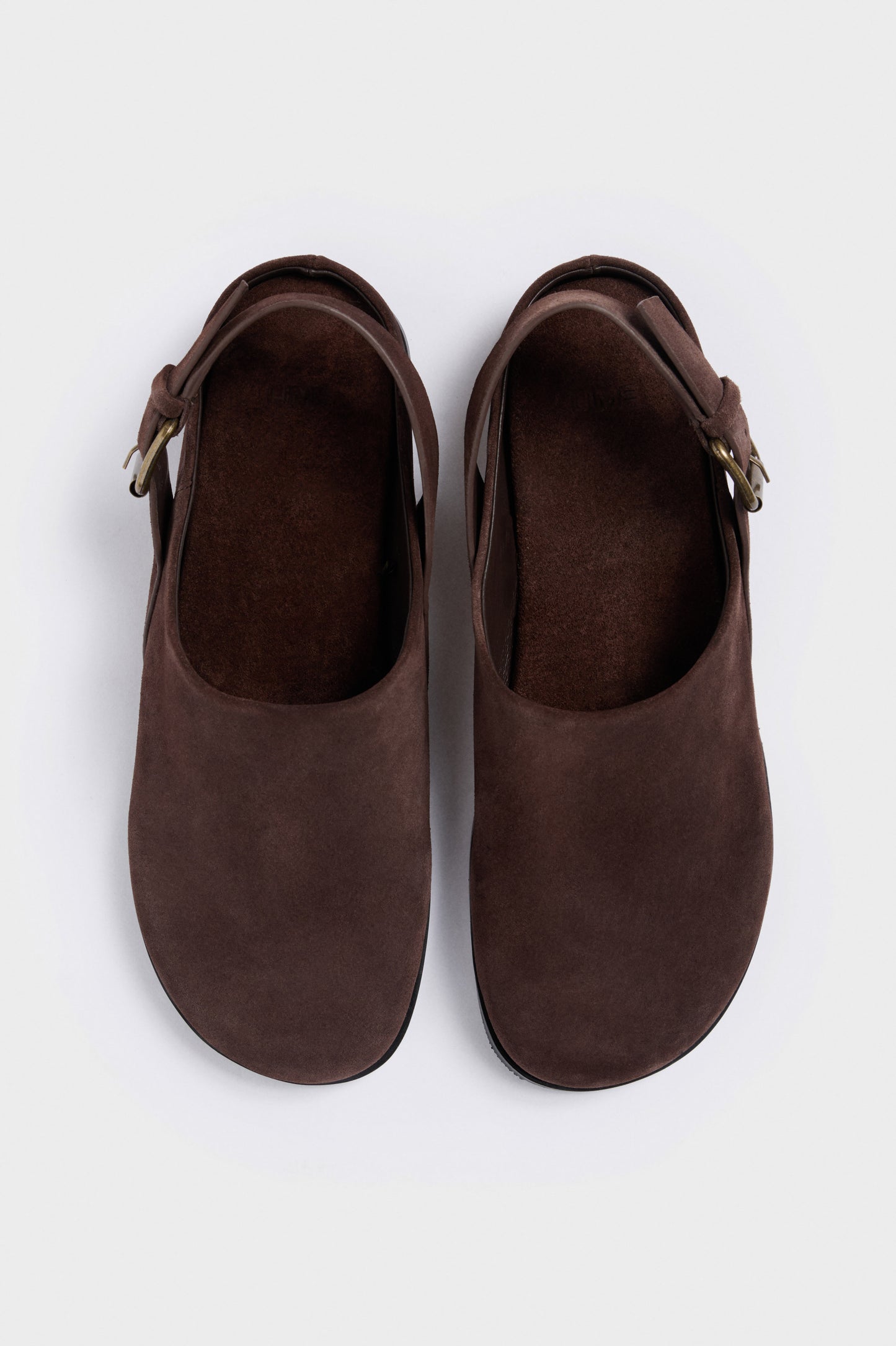 DARK BROWN