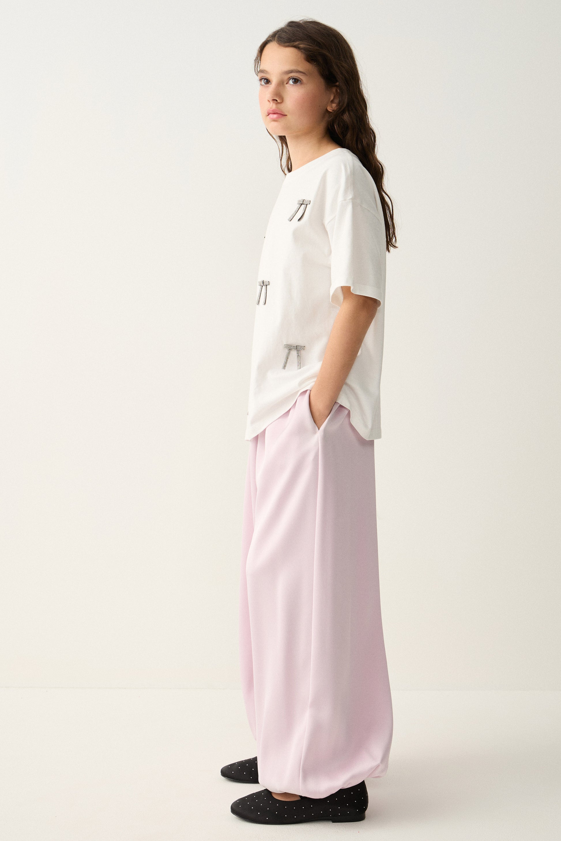 LIGHT PINK