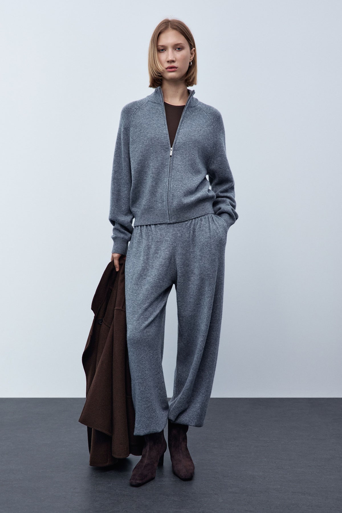 GREY MELANGE