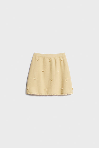 LIGHT YELLOW