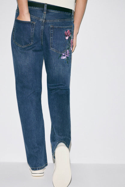 VINTAGE BLUE