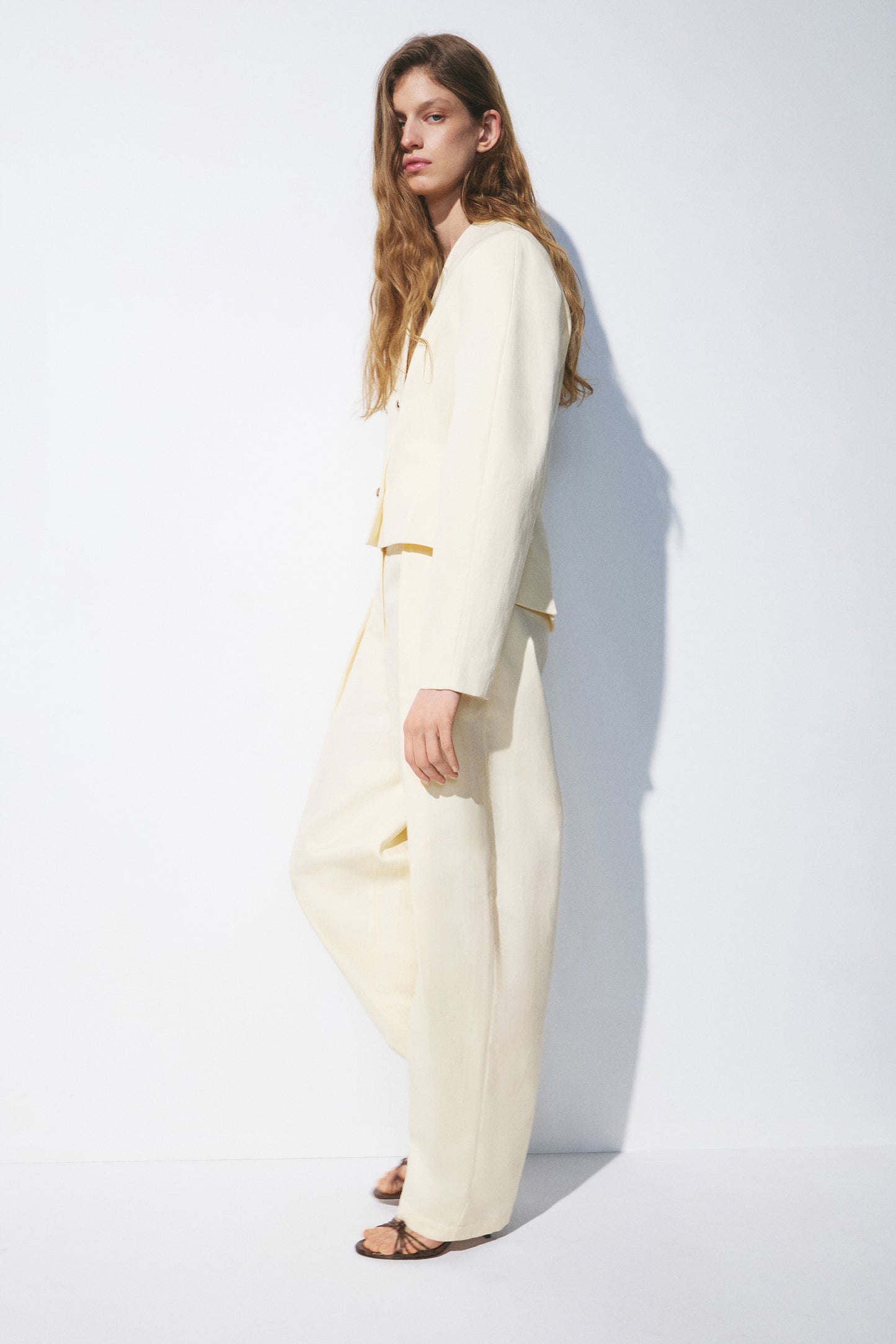 LIGHT YELLOW