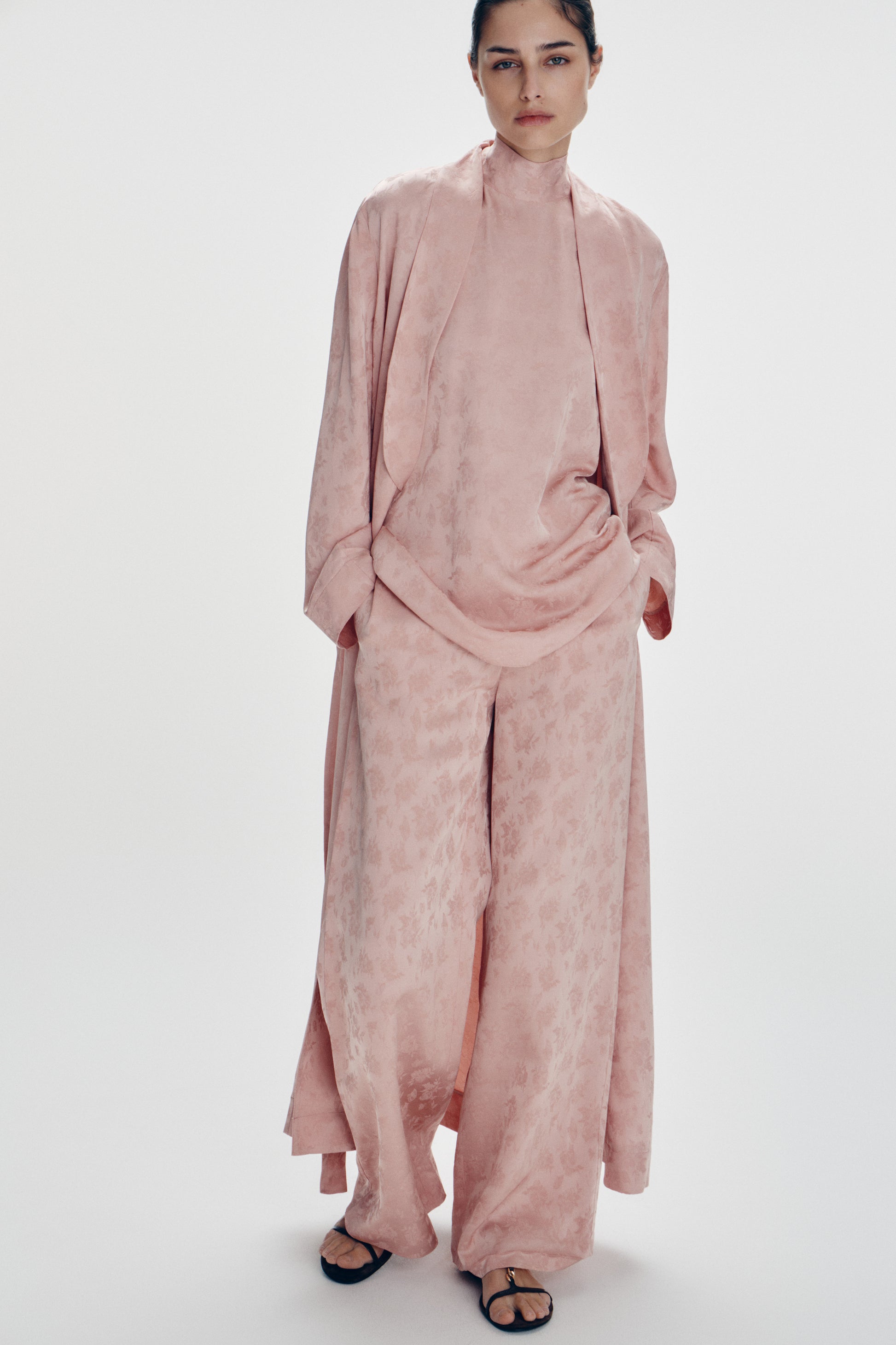 NUDE PINK
