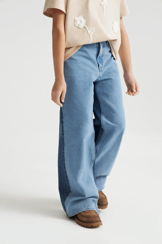 VINTAGE BLUE