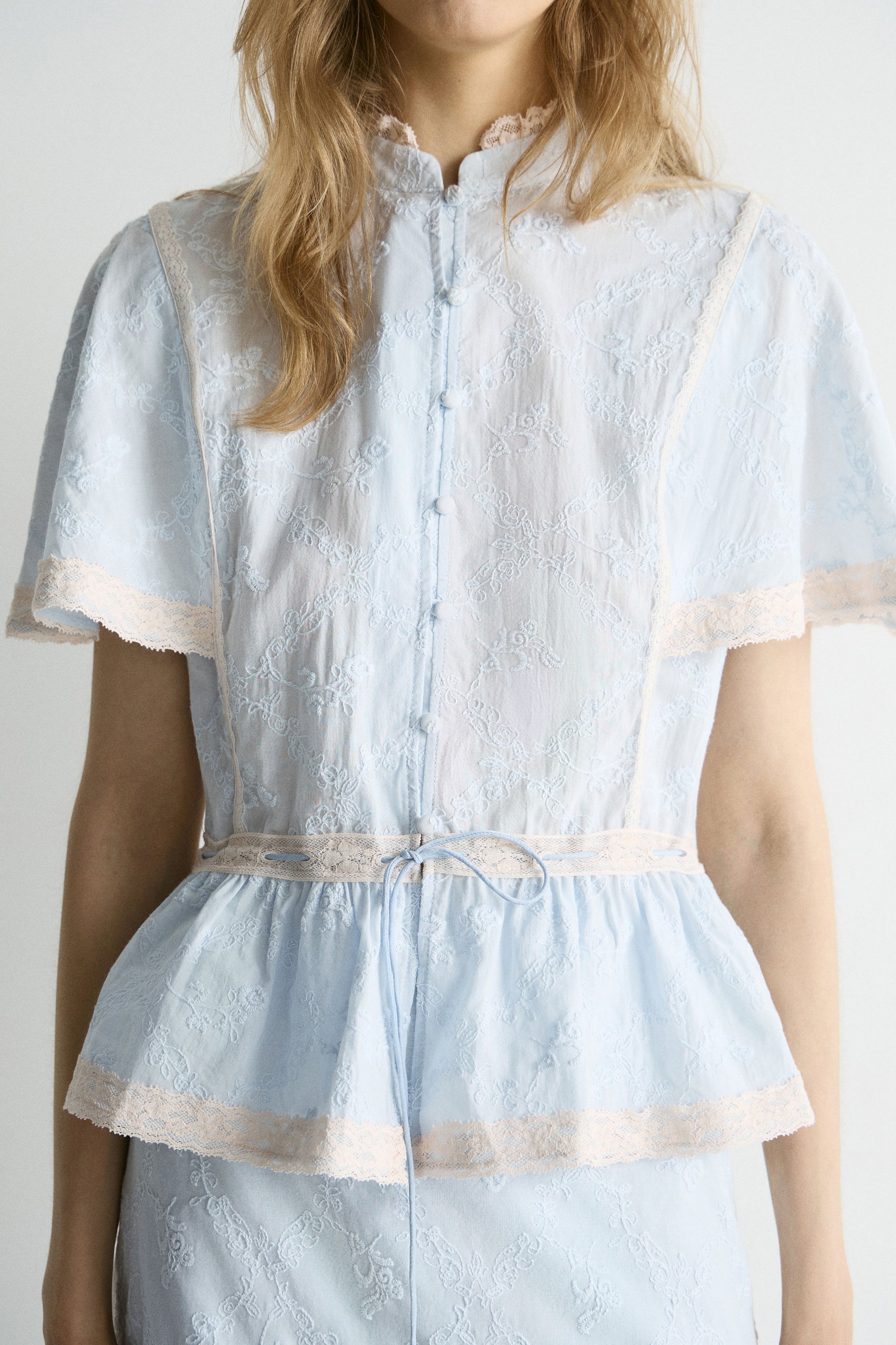 LIGHT BLUE