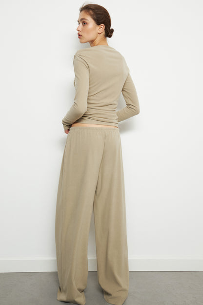 LIGHT KHAKI