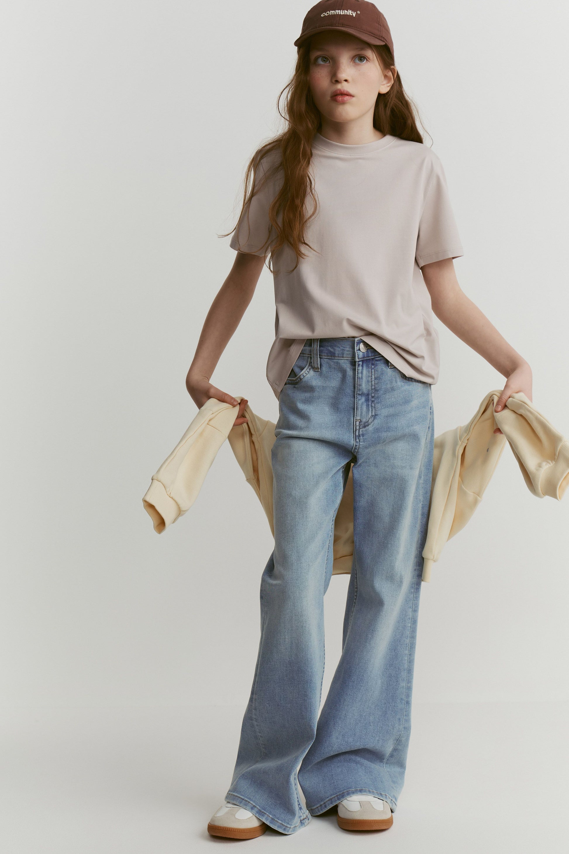 LIGHT GREY