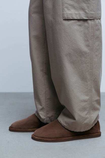 DARK BEIGE