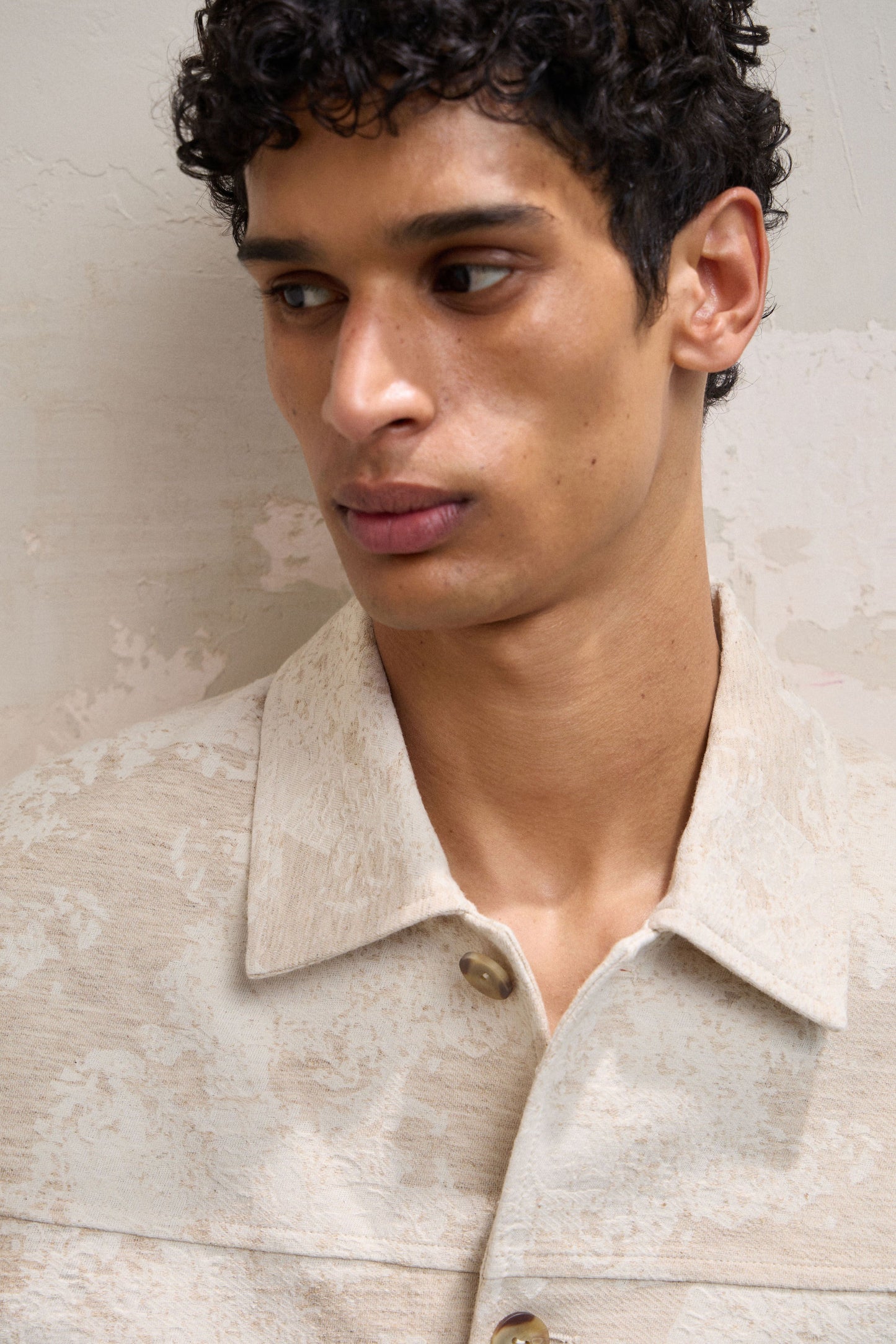 MULTICOLOR
