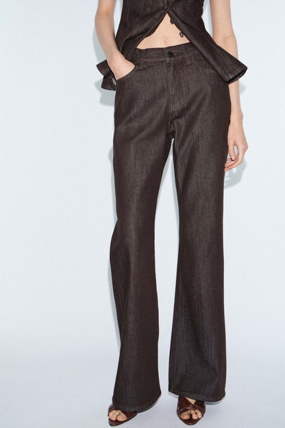 DARK BROWN